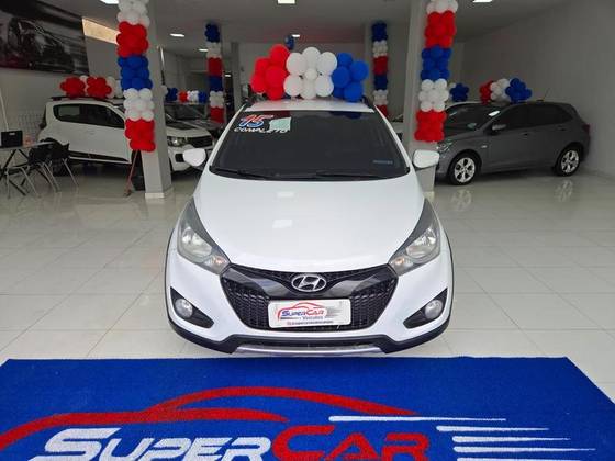HYUNDAI HB20X 1.6 16V PREMIUM FLEX 4P AUTOMÁTICO HYUNDAI HB20X 1.6 16V PREMIUM FLEX 4P AUTOMÁTICO